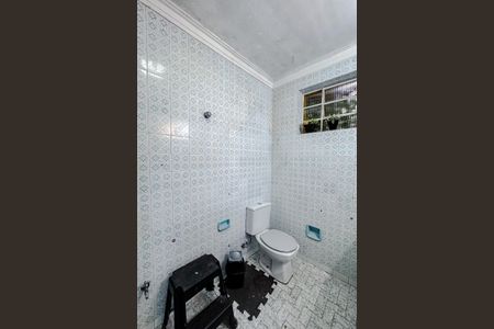 Casa à venda com 280m², 3 quartos e 1 vagaBanheiro