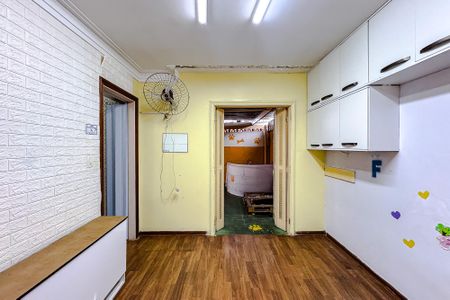 Casa à venda com 280m², 3 quartos e 1 vagaQuarto 1 - Suíte