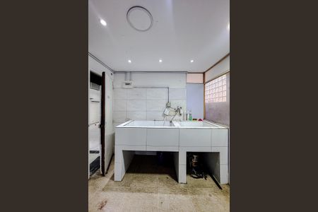 Casa à venda com 280m², 3 quartos e 1 vagaÁrea de Serviço