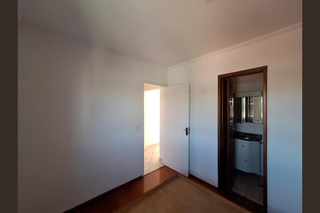 Apartamento para alugar com 55m², 2 quartos e 1 vagaQuarto 2