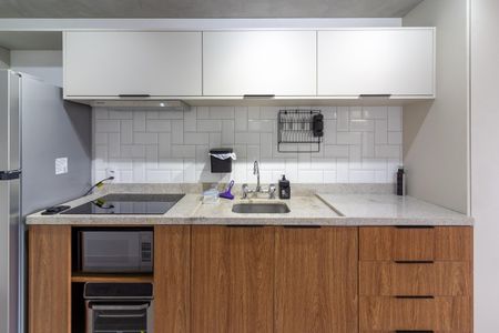 Apartamento para alugar com 33m², 1 quarto e sem vaga Apartamento para alugar com 33m², 1 quarto e sem vagaCozinha