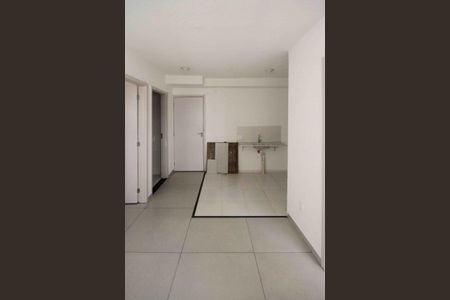 Apartamento para alugar com 2 quartos, 37m² em Fazenda da Juta, São Paulo