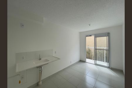 Apartamento para alugar com 32m², 2 quartos e sem vaga Apartamento para alugar com 32m², 2 quartos e sem vagaSala e Cozinha