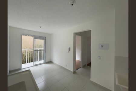 Apartamento para alugar com 32m², 2 quartos e sem vaga Apartamento para alugar com 32m², 2 quartos e sem vagaSala e CozinhaSala e Cozinha