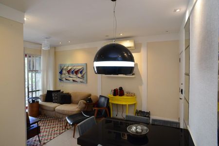 Sala de apartamento à venda com 2 quartos, 85m² em Barra da Tijuca, Rio de Janeiro