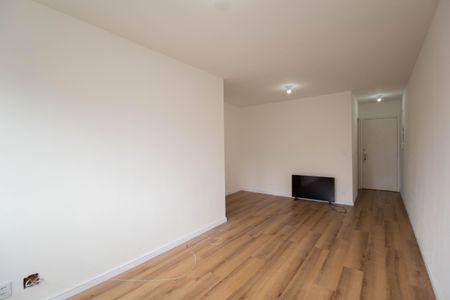 Apartamento para alugar com 74m², 3 quartos e 1 vagaSala