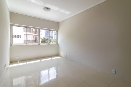 Sala de apartamento para alugar com 3 quartos, 100m² em Cambuí, Campinas