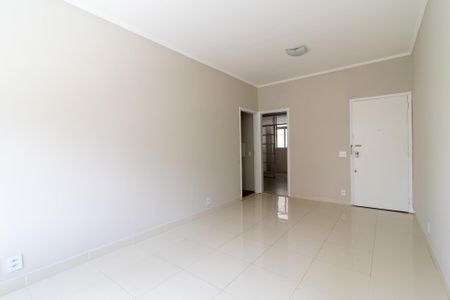 Sala de apartamento para alugar com 3 quartos, 100m² em Cambuí, Campinas