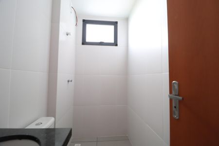 Apartamento para alugar com 56m², 2 quartos e 1 vagaBanheiro do Quarto 2