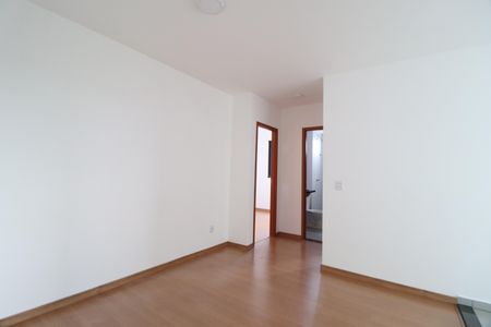 Sala de apartamento para alugar com 2 quartos, 56m² em Shopping Park, Uberlândia