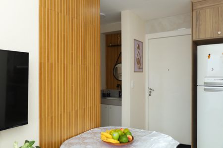 Sala de apartamento à venda com 2 quartos, 40m² em Vila Carmosina, São Paulo
