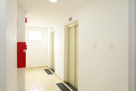 Apartamento à venda com 40m², 2 quartos e 1 vagaÁrea comum - Saguão do andar