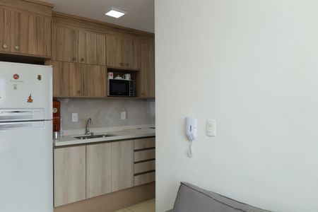 Sala de apartamento à venda com 2 quartos, 40m² em Vila Carmosina, São Paulo