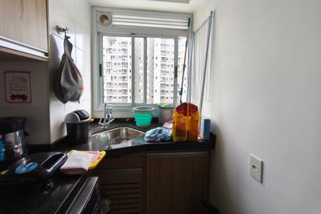 Apartamento à venda com 45m², 2 quartos e 1 vaga Apartamento à venda com 45m², 2 quartos e 1 vagaÁrea de Serviço