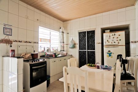 Casa à venda com 247m², 3 quartos e 2 vagas