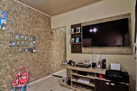 Casa à venda com 247m², 3 quartos e 2 vagas