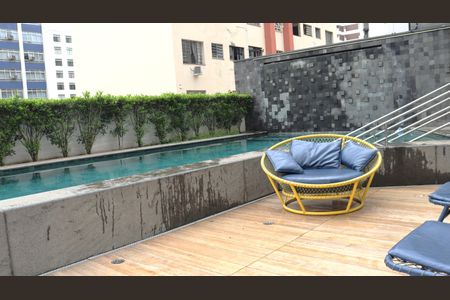 Studio à venda com 34m², 1 quarto e sem vagaPiscina