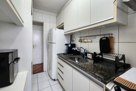 Apartamento à venda com 63m², 2 quartos e 2 vagasCozinha 