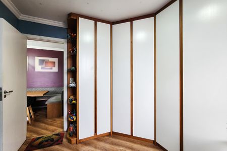 Apartamento à venda com 63m², 2 quartos e 2 vagasQuarto 