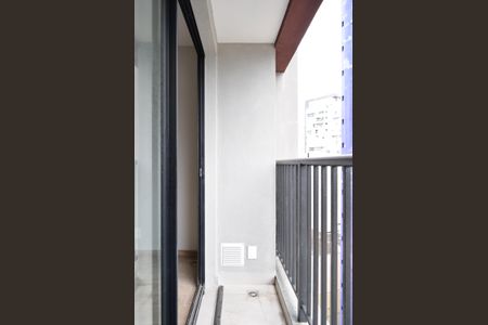 Varanda de kitnet/studio à venda com 1 quarto, 27m² em Pinheiros, São Paulo