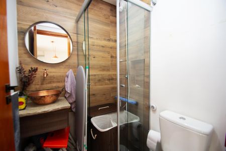 lavabo de apartamento para alugar com 2 quartos, 55m² em Pinheiros, São Paulo