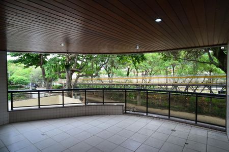 Varanda de apartamento para alugar com 2 quartos, 86m² em Barra da Tijuca, Rio de Janeiro