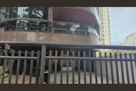 Apartamento para alugar com 86m², 2 quartos e 1 vagaPlaca instalada