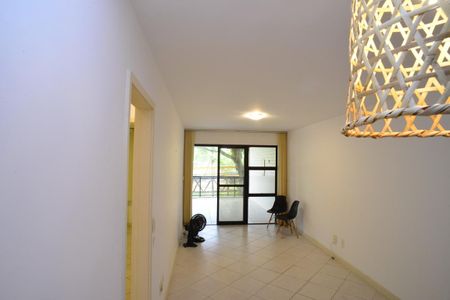 Sala de apartamento para alugar com 2 quartos, 86m² em Barra da Tijuca, Rio de Janeiro