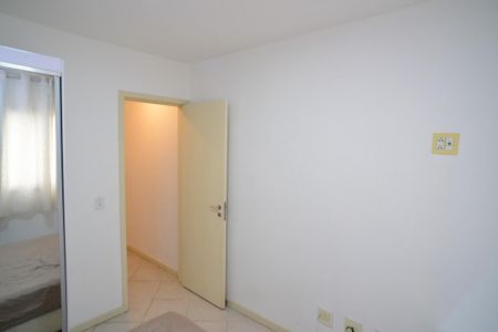 Apartamento para alugar com 86m², 2 quartos e 1 vagaQuarto