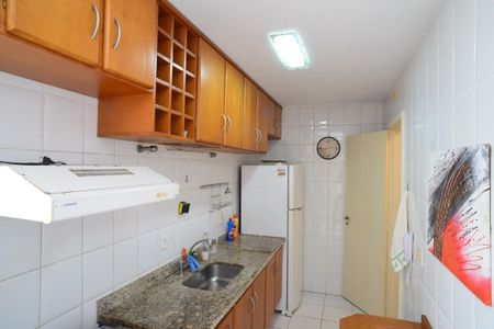 Apartamento para alugar com 86m², 2 quartos e 1 vagaCozinha