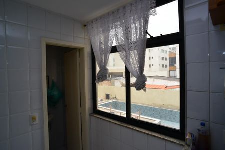 Apartamento para alugar com 86m², 2 quartos e 1 vagaÁrea de Serviço