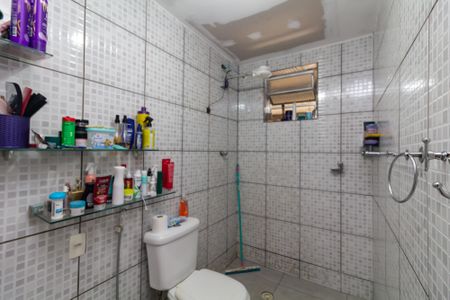 Casa à venda com 200m², 6 quartos e 2 vagasBanheiro