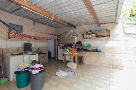 Casa à venda com 200m², 6 quartos e 2 vagasÁrea de Serviço