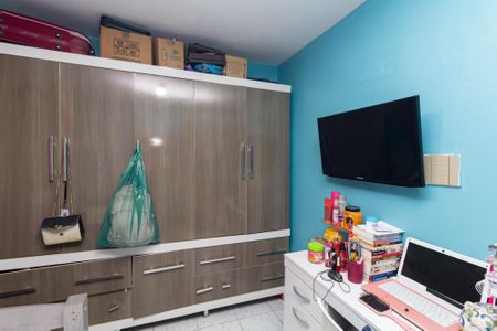 Casa à venda com 200m², 6 quartos e 2 vagasCasa 2