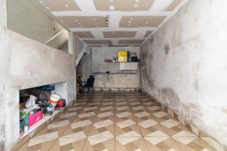 Casa à venda com 200m², 6 quartos e 2 vagasGaragem