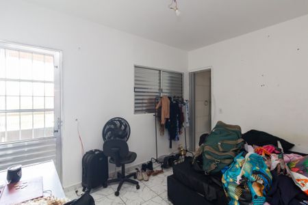 Casa à venda com 200m², 6 quartos e 2 vagascasa 3
