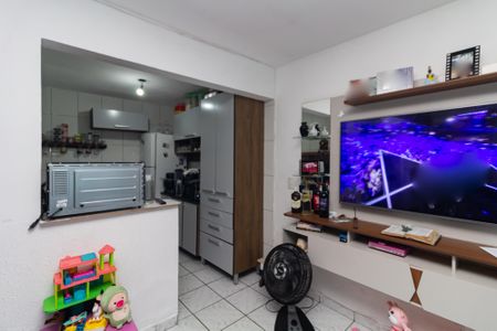 Casa à venda com 200m², 6 quartos e 2 vagasCasa 2