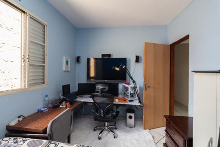 Casa à venda com 200m², 6 quartos e 2 vagasQuarto 1