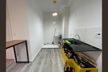 Apartamento para alugar com 35m², 2 quartos e sem vaga Apartamento para alugar com 35m², 2 quartos e sem vagaCozinha e Área de Serviço