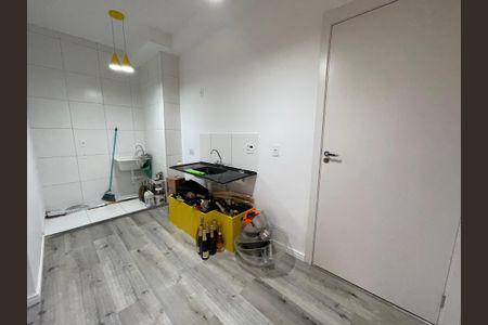 Apartamento para alugar com 35m², 2 quartos e sem vaga Apartamento para alugar com 35m², 2 quartos e sem vagaCozinha e Área de Serviço