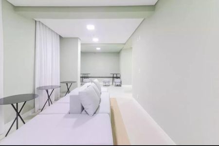 Apartamento para alugar com 35m², 2 quartos e sem vaga Apartamento para alugar com 35m², 2 quartos e sem vagaÁrea comum - Salão de festas