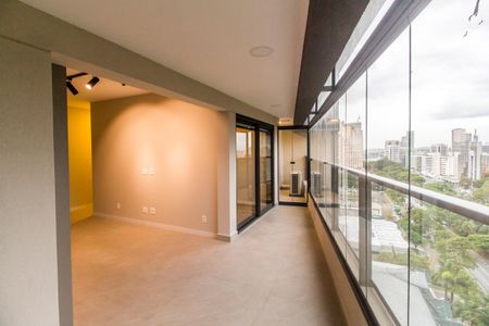 Varanda de apartamento para alugar com 2 quartos, 75m² em Alphaville Industrial, Barueri