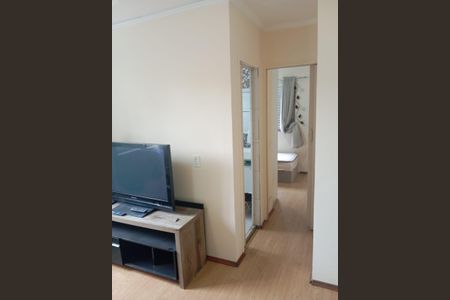 Sala de apartamento à venda com 2 quartos, 49m² em Cidade São Jorge, Santo André