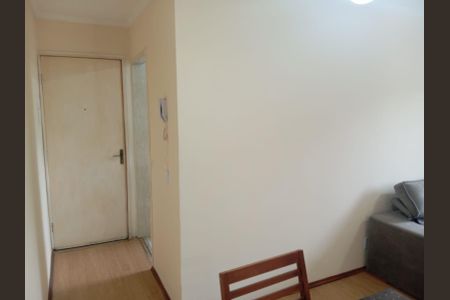 Sala de apartamento à venda com 2 quartos, 49m² em Cidade São Jorge, Santo André