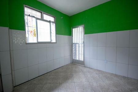 Sala/Quarto de kitnet/studio para alugar com 1 quarto, 42m² em Jacarepaguá, Rio de Janeiro