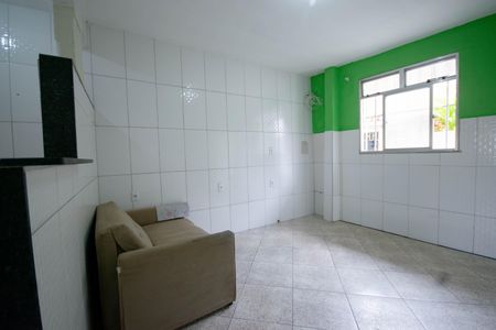 Sala/Quarto de kitnet/studio para alugar com 1 quarto, 42m² em Jacarepaguá, Rio de Janeiro