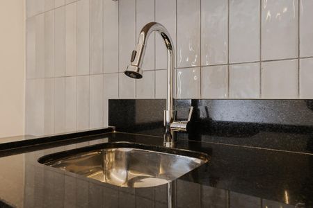 Cozinha de kitnet/studio para alugar com 1 quarto, 36m² em Alto de Pinheiros, São Paulo