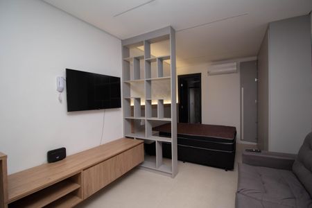 Sala de kitnet/studio para alugar com 1 quarto, 32m² em Alto de Pinheiros, São Paulo