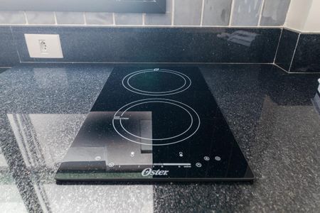 Cozinha de kitnet/studio para alugar com 1 quarto, 32m² em Alto de Pinheiros, São Paulo