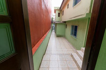 Casa para alugar com 80m², 2 quartos e 1 vagaÁrea comum